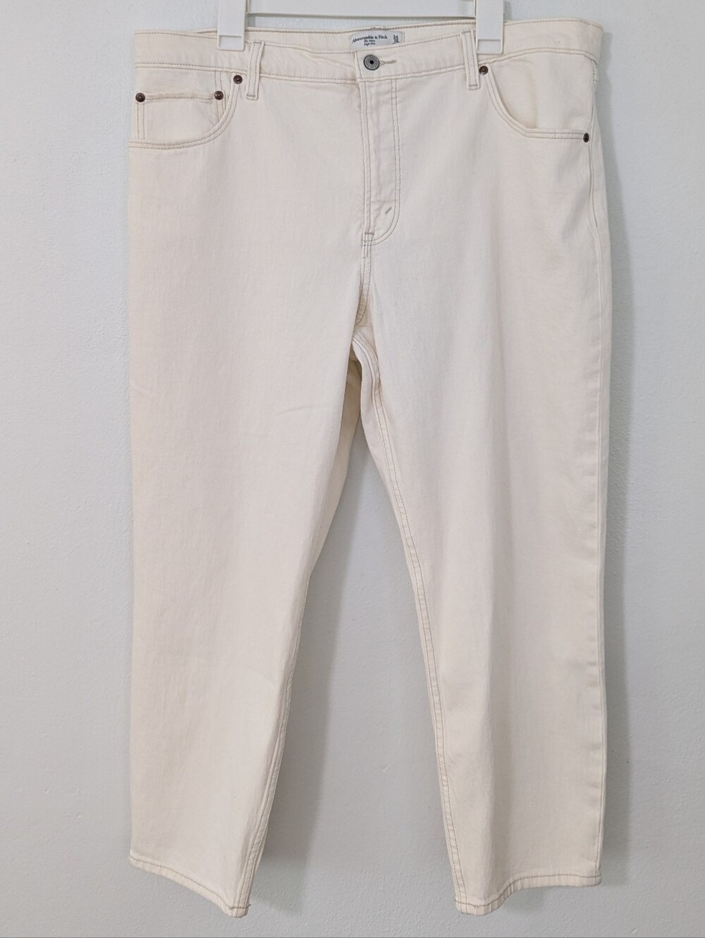 Abercrombie & Fitch The Mom High Rise Denim Jeans Button Zip Fly Off White 34/18